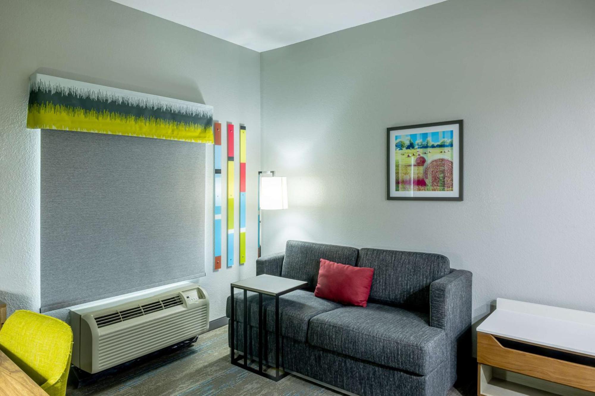 Hampton Inn & Suites Клберн Экстерьер фото