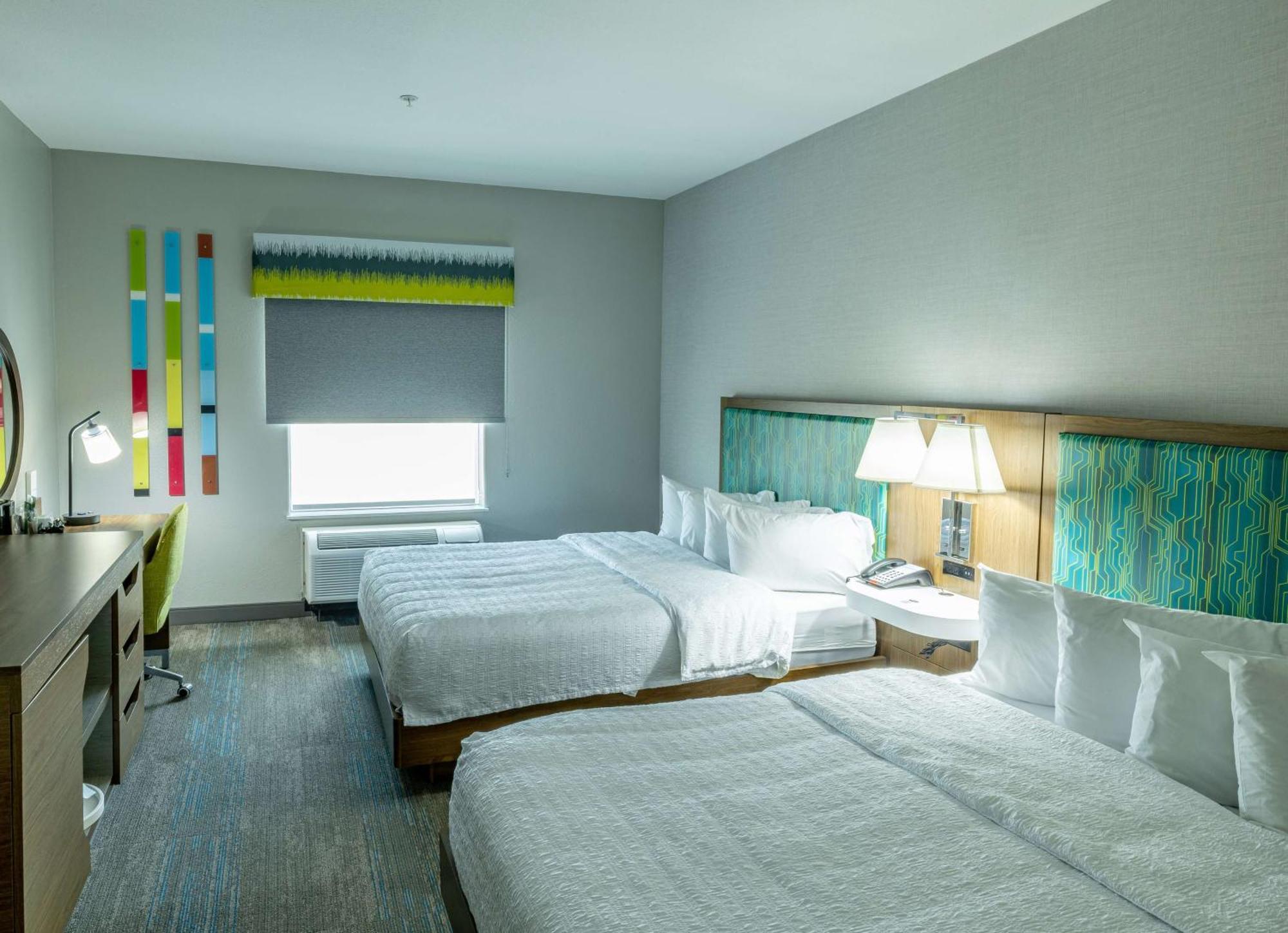 Hampton Inn & Suites Клберн Экстерьер фото